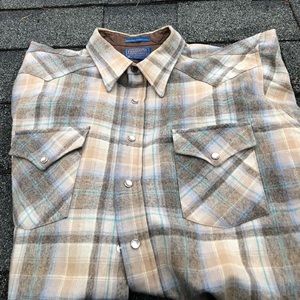VINTAGE PENDLETON WOOL FLANNEL SHIRT